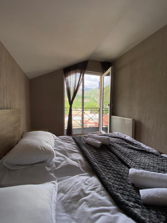 מלון Uptown Boutique Kazbegi מראה חיצוני תמונה