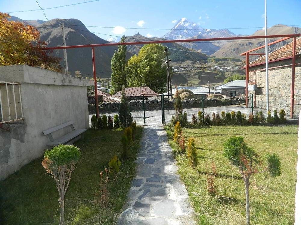 מלון Uptown Boutique Kazbegi מראה חיצוני תמונה